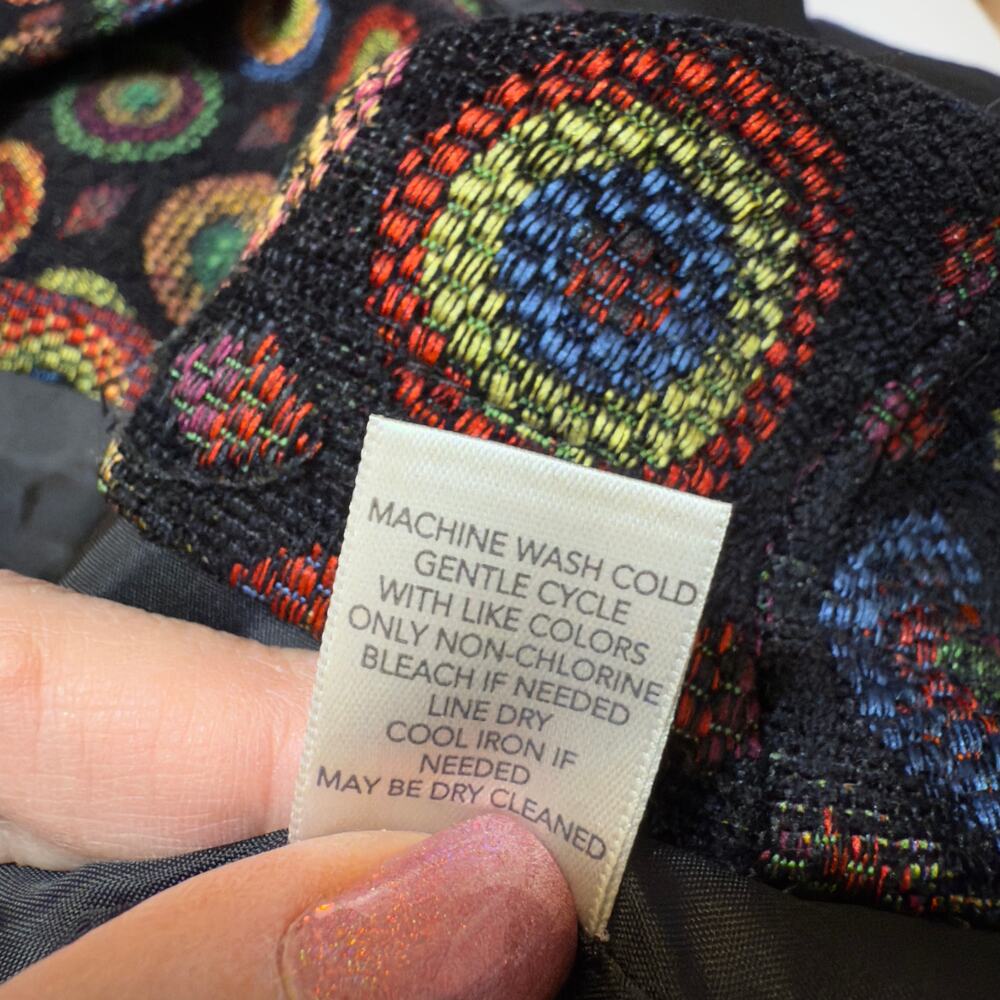 Colorful Patterned Women's Vest - Picture 7 of 9